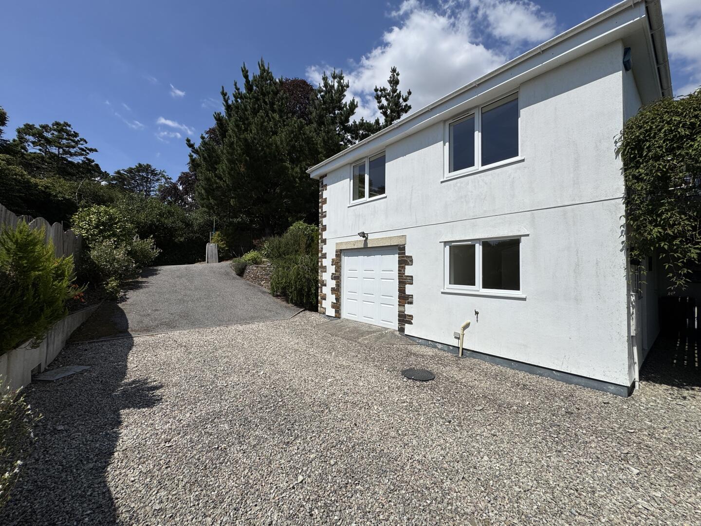 Comprigney Hill, Truro